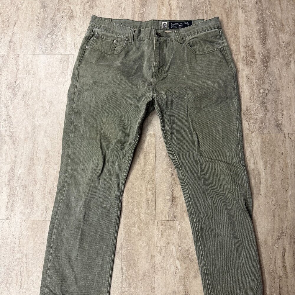 Marc Ecko Cut & Sew Denim Size 40 - W40 x L29 Gray Straight Leg Preowned